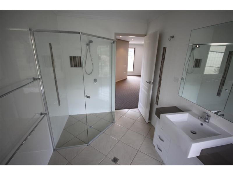 1 Zoe Close, Gympie QLD 4570