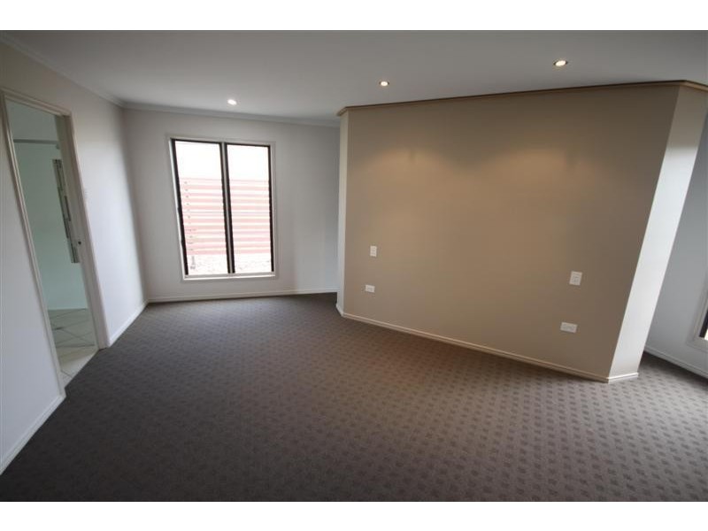 1 Zoe Close, Gympie QLD 4570