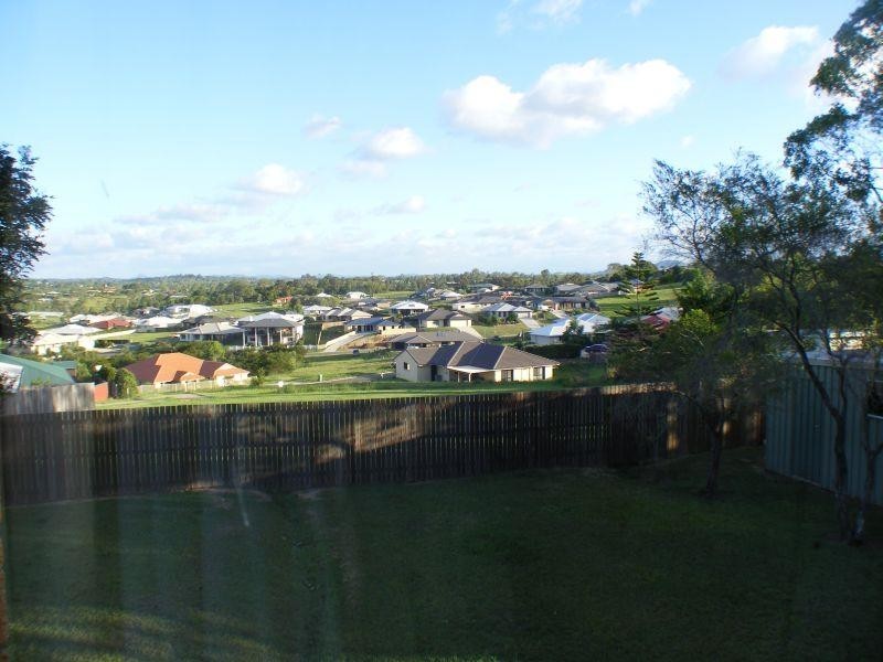 77 Sorensen Rd, Southside QLD 4570