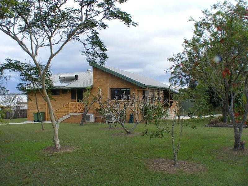 77 Sorensen Rd, Southside QLD 4570