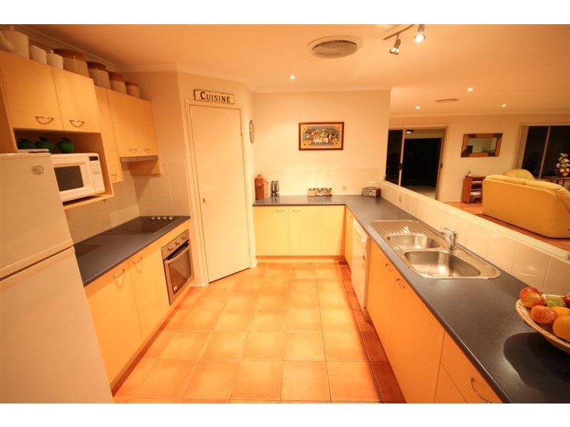 2 Madonna Place, Gympie QLD 4570
