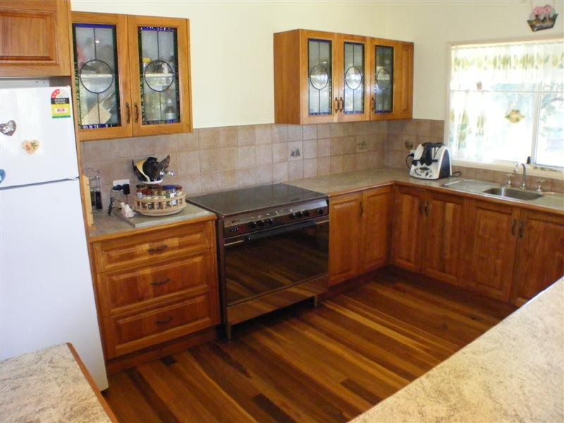 123 Old Veteran Road, Veteran QLD 4570