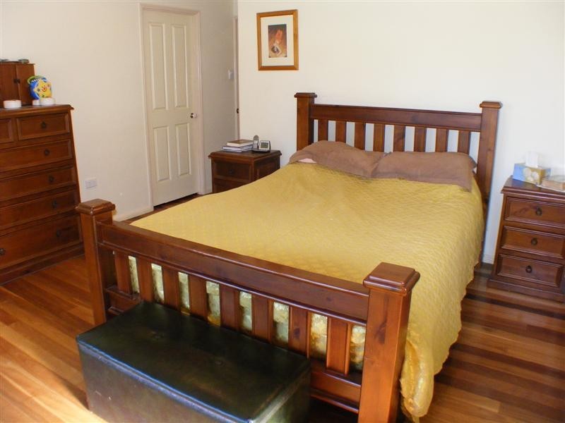 123 Old Veteran Road, Veteran QLD 4570