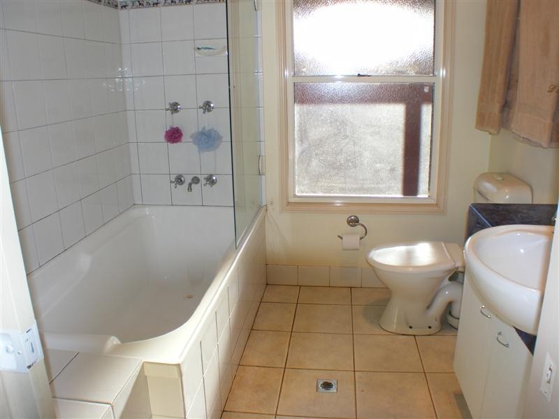 123 Old Veteran Road, Veteran QLD 4570