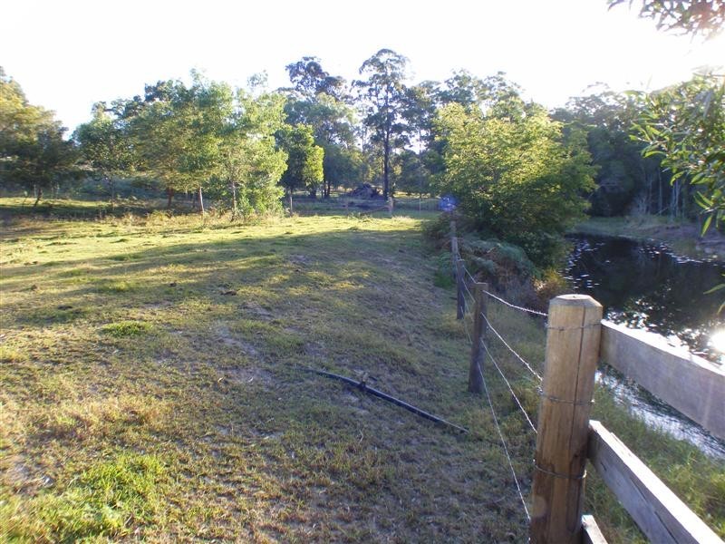 123 Old Veteran Road, Veteran QLD 4570