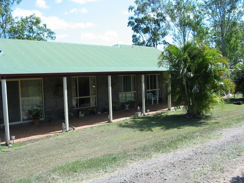 Canina QLD 4570