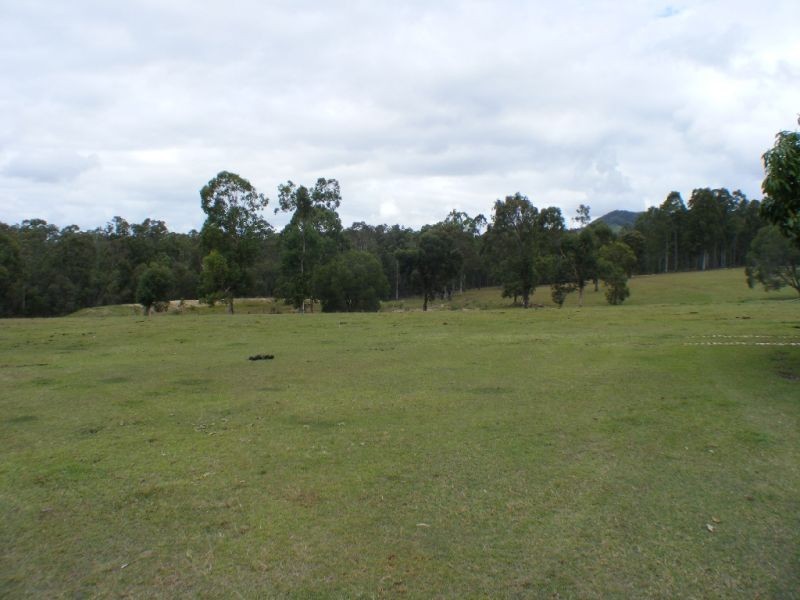 585 Glastonbury Road, The Palms QLD 4570