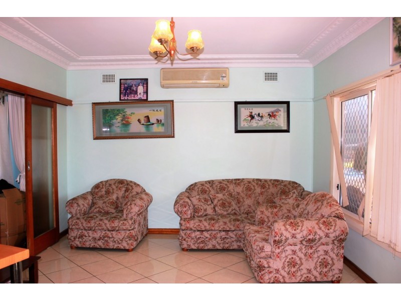 332 Cabramatta Road, Cabramatta NSW 2166