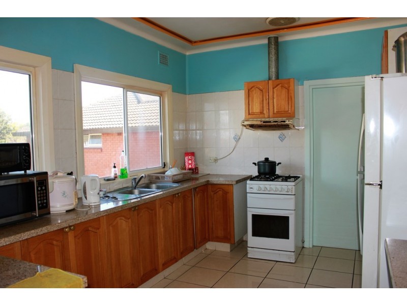 332 Cabramatta Road, Cabramatta NSW 2166