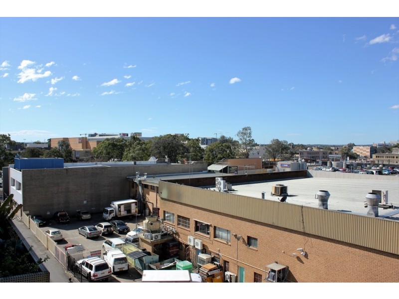 15/58 Bathurst Street, Liverpool NSW 2170