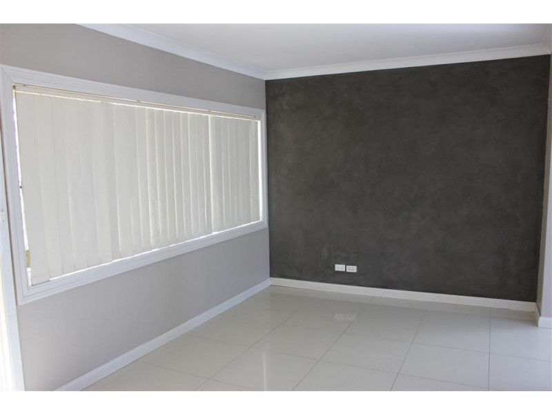 21 Wakelin Ave, Mount Pritchard NSW 2170