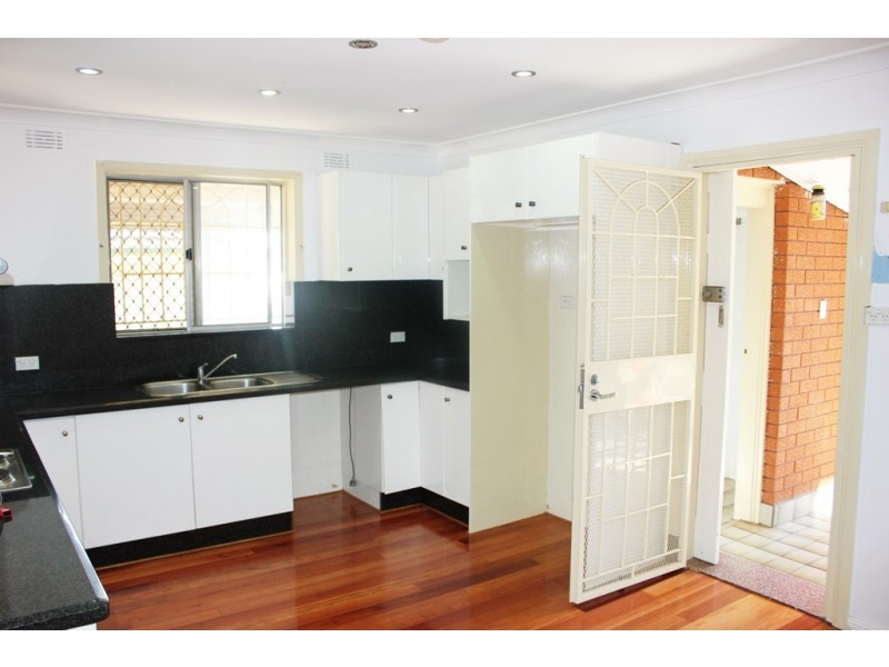 33 Stroker Street, Canley Heights NSW 2166