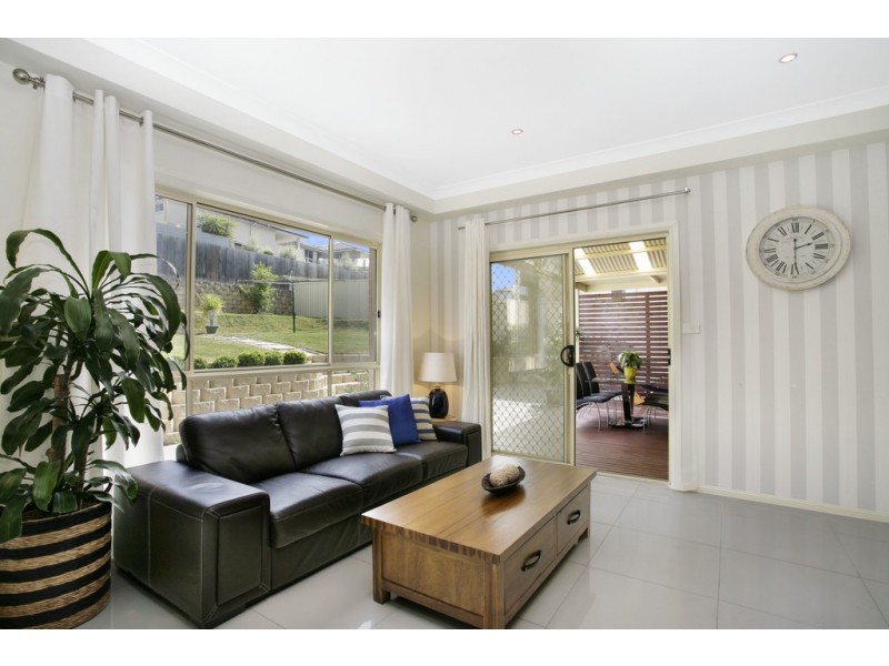 35 Feodore Drive, Cecil Hills NSW 2171