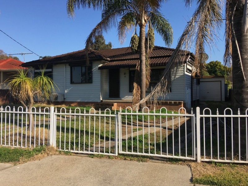 6 MARK ST, Canley Heights NSW 2166