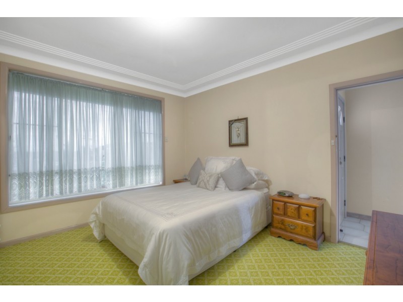 153 Cambridge Street, Canley Heights NSW 2166