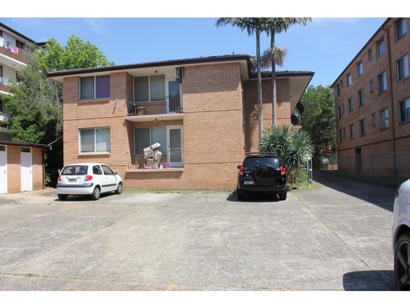 7/33 York Street, Fairfield NSW 2165