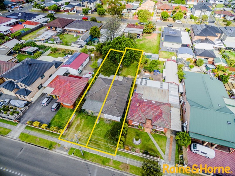 8 Harrington Street, Cabramatta West NSW 2166