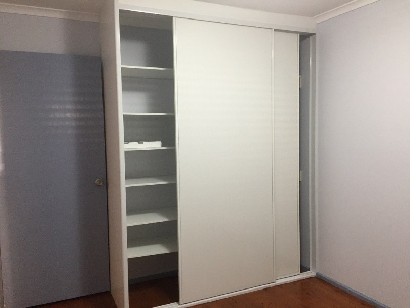 11 Arunta Ave, Green Valley NSW 2168