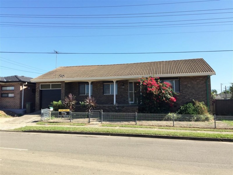 2 Nundle St, Smithfield NSW 2164