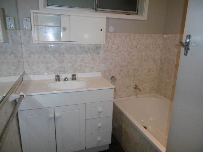 4 SLIM PLACE, Cabramatta NSW 2166