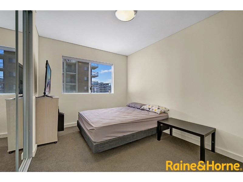 18/41-43 Lachlan Street, Warwick Farm NSW 2170