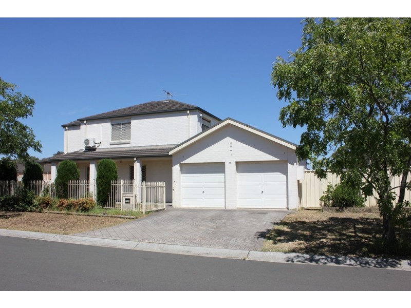 38 Laurina Avenue, Fairfield East NSW 2165