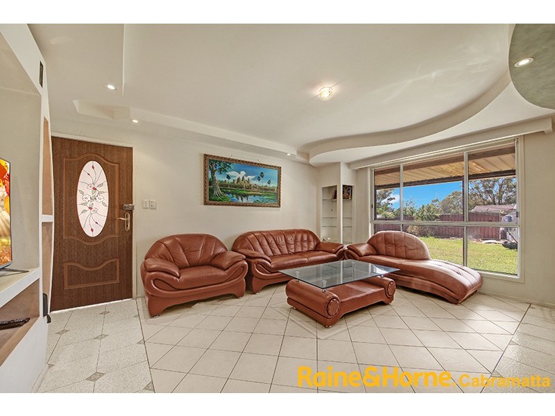 32 Auckland Street, Bonnyrigg Heights NSW 2177