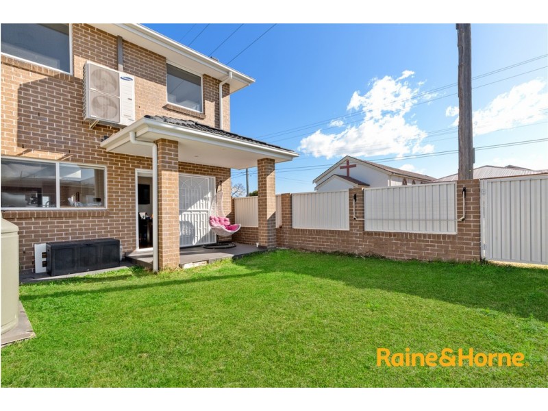 100 The Boulevarde, Fairfield Heights NSW 2165