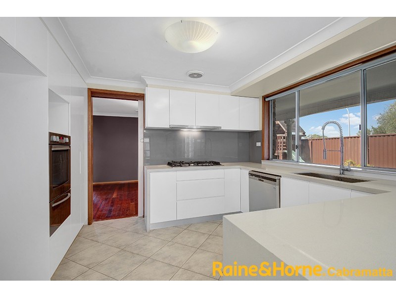 41 Runcorn Street, St Johns Park NSW 2176