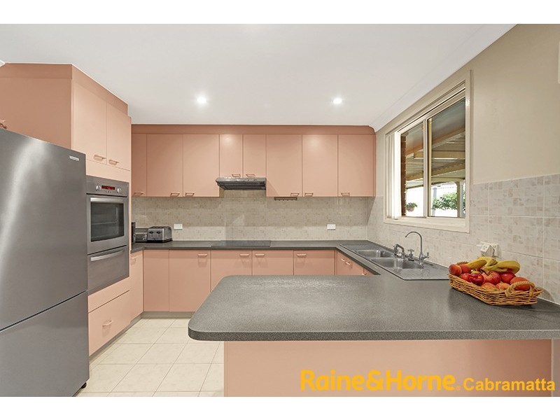 10 Stott Close, Bonnyrigg NSW 2177