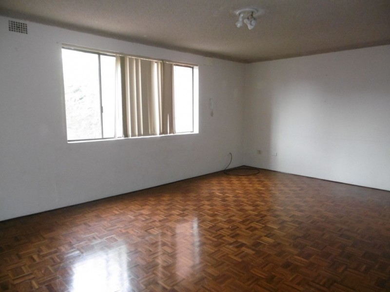 1/85 LONGFIELD ST, Cabramatta NSW 2166