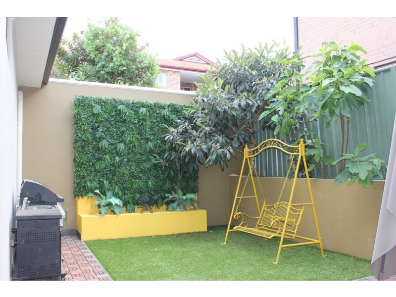 16 O’Shannassy Street, Mount Pritchard NSW 2170