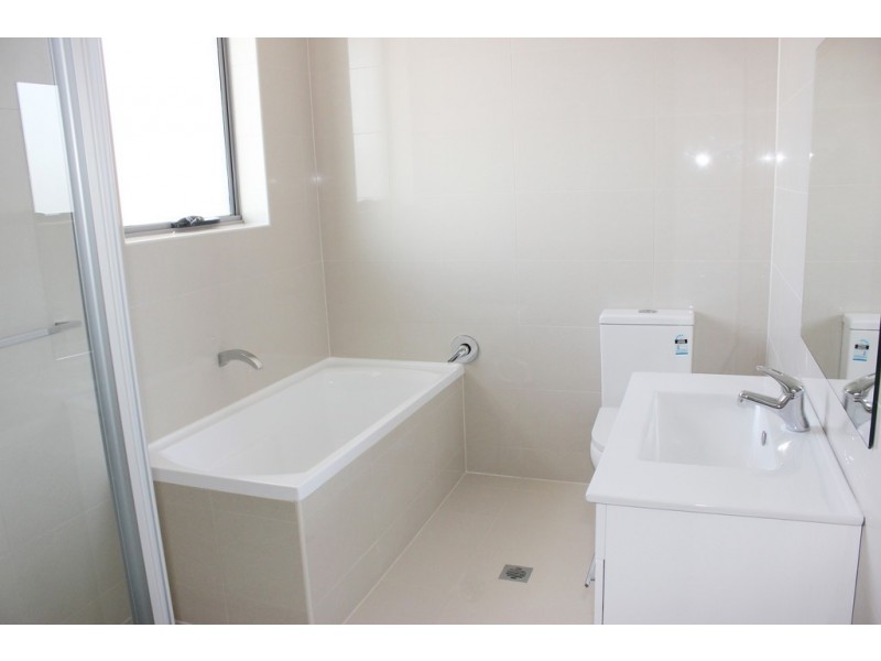 9/398 Hamilton Rd, Fairfield West NSW 2165