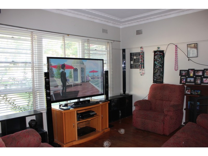 81 Cabramatta Road, Cabramatta NSW 2166