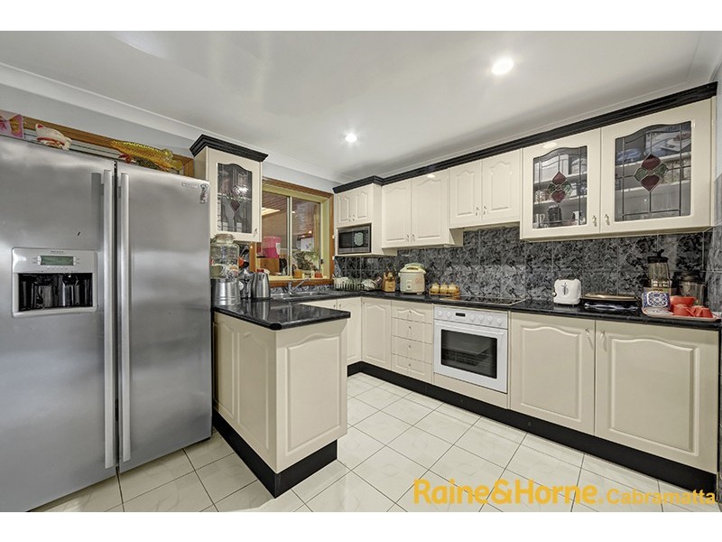 28 Ainslie Street, Fairfield West NSW 2165