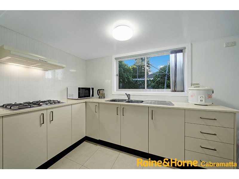 28 Ainslie Street, Fairfield West NSW 2165