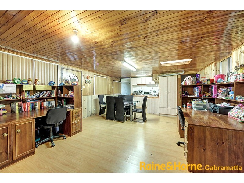 28 Ainslie Street, Fairfield West NSW 2165