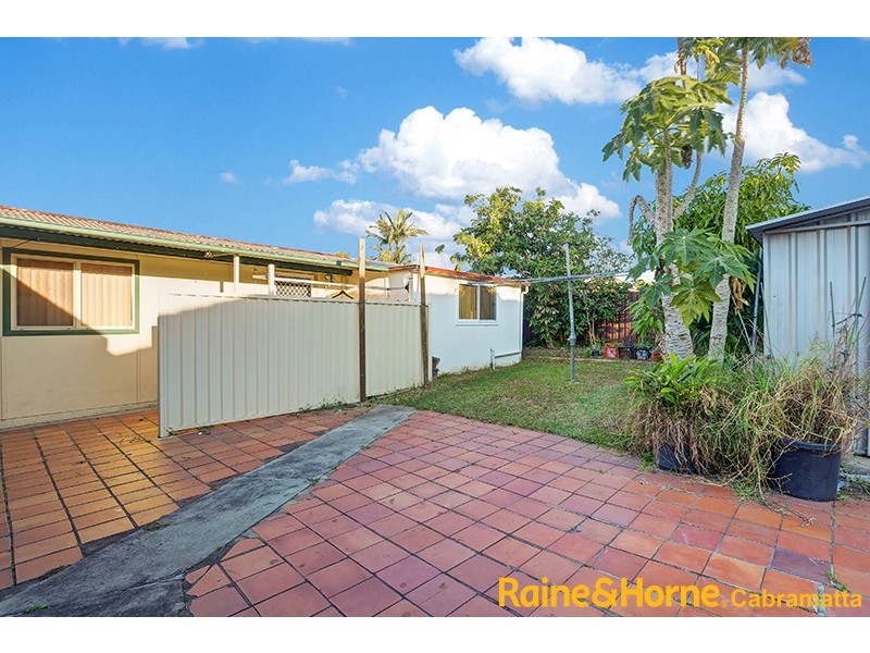 28 Ainslie Street, Fairfield West NSW 2165