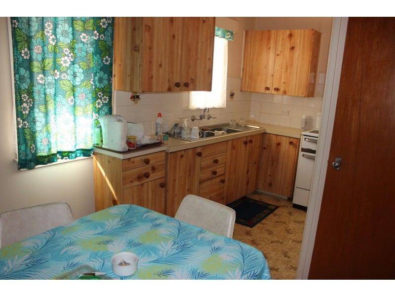 31 Hatfield Road, Canley Heights NSW 2166