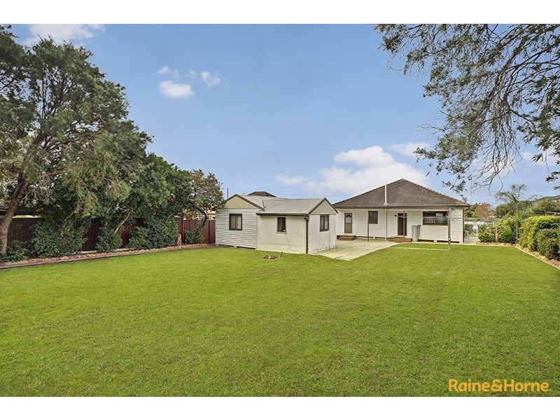 11 Lasa Street, Cabramatta NSW 2166