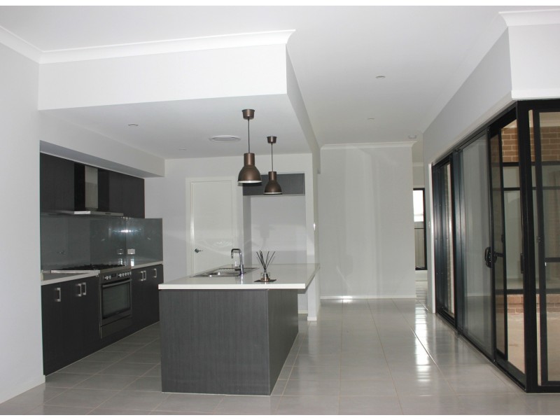 16 Forbes Street, Oran Park NSW 2570