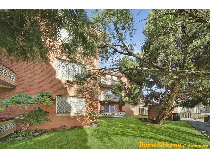 2/136 Lansdowne Road, Canley Vale NSW 2166