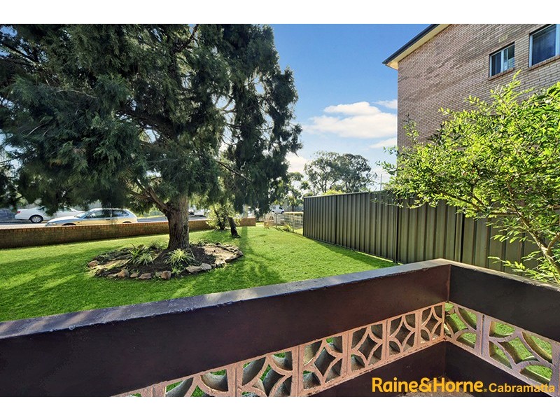 2/136 Lansdowne Road, Canley Vale NSW 2166