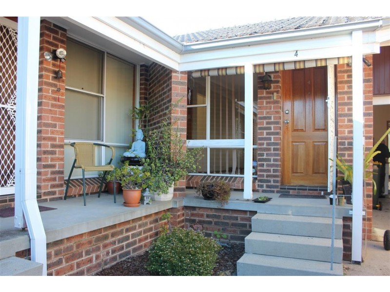 4/8 REDDAL STREET, Campbelltown NSW 2560