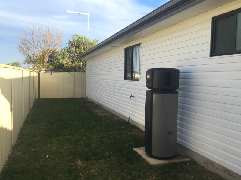 49A RESERVOIR RD, Mount Pritchard NSW 2170