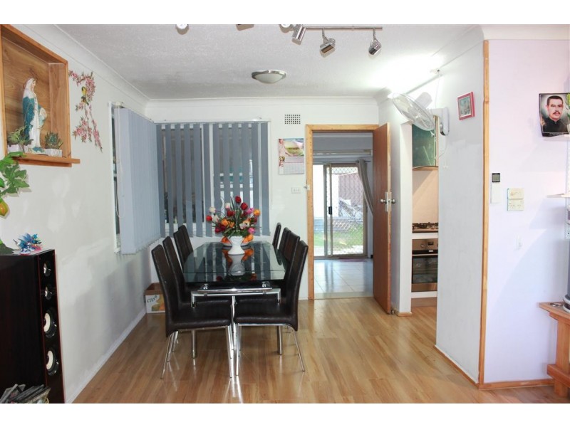 42 Harrow Avenue, Lansvale NSW 2166