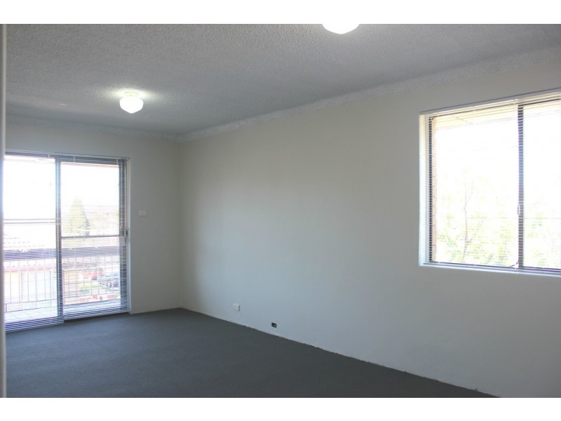 5/13 Pevensey St, Canley Vale NSW 2166