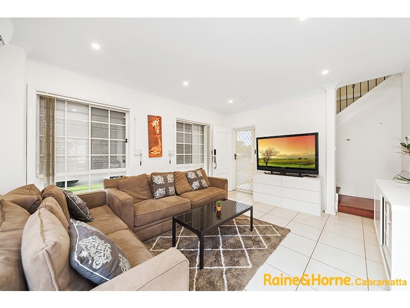 10A Ferngrove Road, Canley Heights NSW 2166