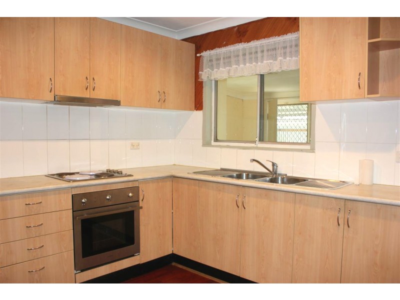 27 MCKIBBIN ST, Canley Heights NSW 2166