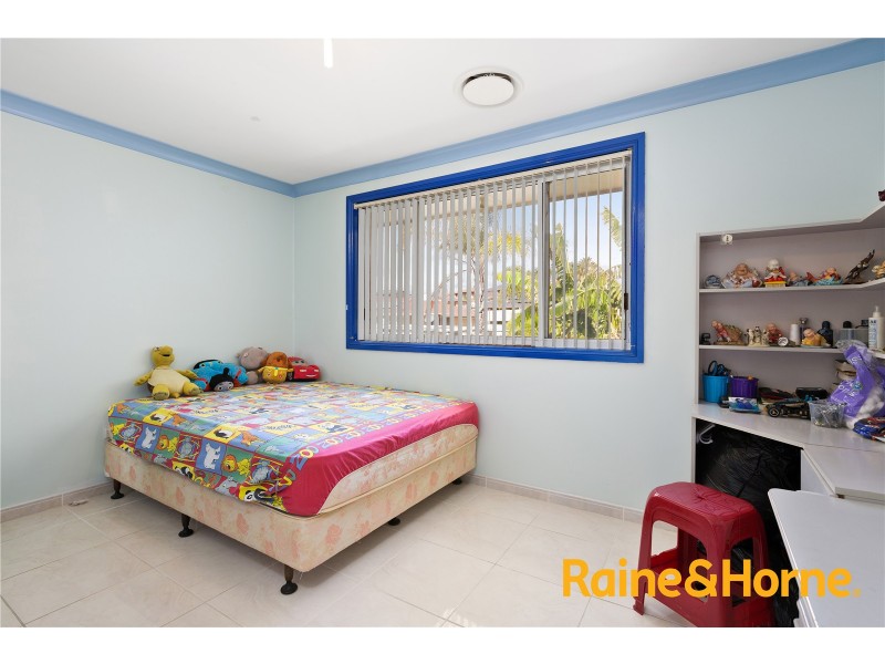 10 Angle Vale Rd, Edensor Park NSW 2176